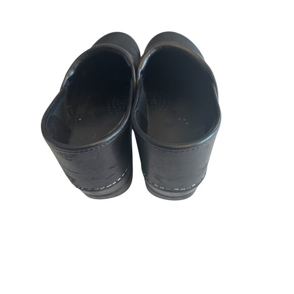 Dansko Women's Black Leather Professional Clogs Size 40 EU - Picture 3 of 10